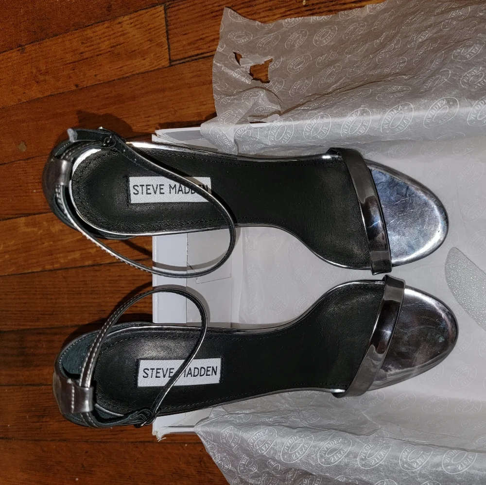 Steve Madden | Stecy | Pewter | Size 11 - Picture 2 of 5